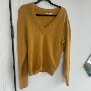 Madewell Mustard V Neck Sweater Size Medium